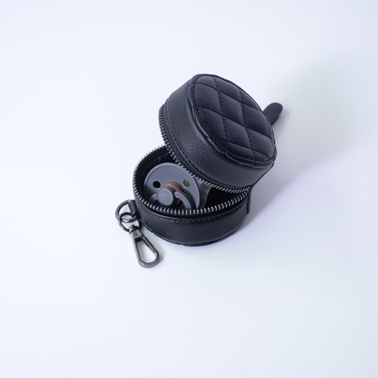 Kaia Baby Bag Pacifier Case - Matte Black